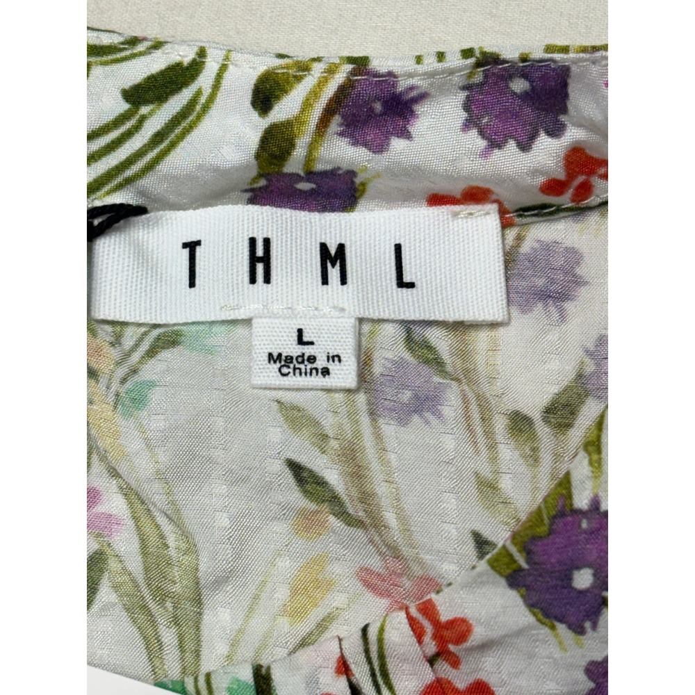 NWT THML Flutter Floral Top Wildflower Print Flutter Sleeve Blouse Large - Picture 4 of 8